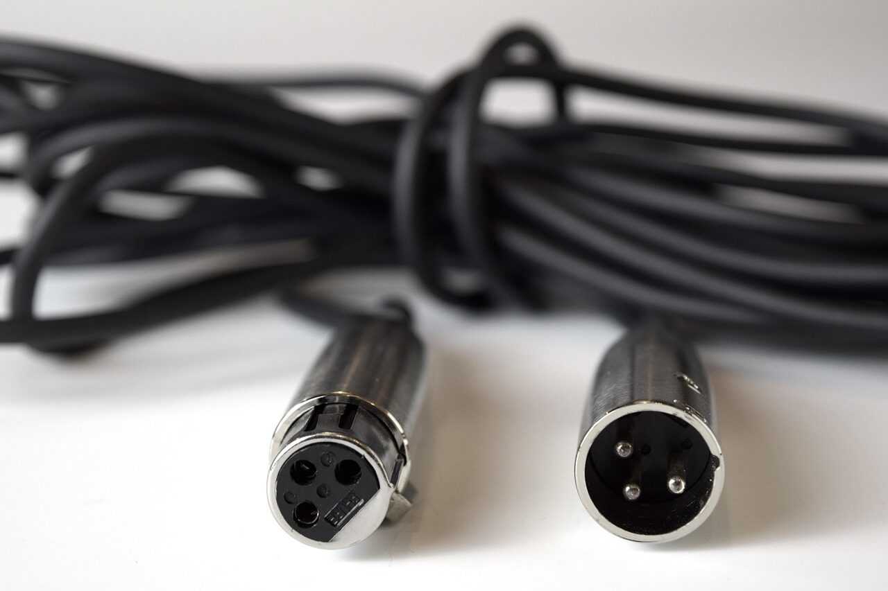 cable, mic cable, xlr, microphone cable, plugs, connection, connector, gray microphone, xlr, xlr, xlr, xlr, xlr