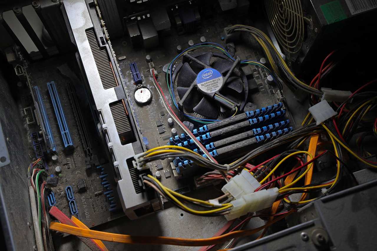 pc, computer, motherboard, decay, dust, messy, case, technology, cpu, cables, mess, untidy, gpu, graphics, card, psu, power, slot, old, untidy, gpu, gpu, gpu, gpu, gpu